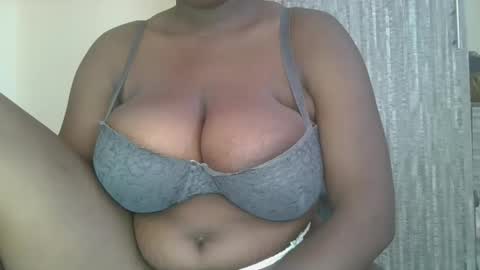 bigtit166077 online show from 24, 10, 2025