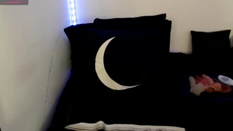 Snapshot of bigtittedtattedlesbian chatting on 23, 9, 2025 Nichole lights online show from 23, 9, 2025