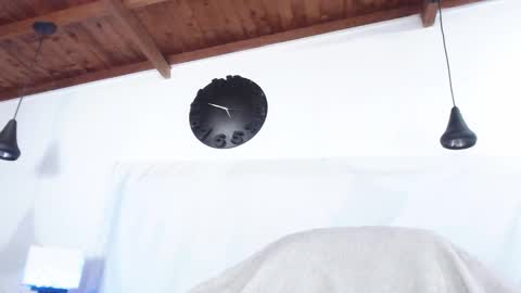 Snapshot of bigzehuz chatting on 6, 2, 2025 andres online show from 6, 2, 2025