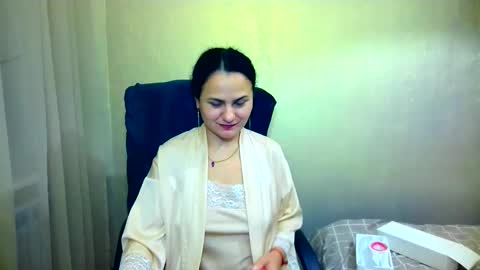 DOM NIKA online show from 30, 10, 2025
