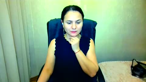 DOM NIKA online show from 17, 11, 2025