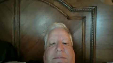 Snapshot of billernest99 chatting on 28, 9, 2025 billernest99 online show from 28, 9, 2025