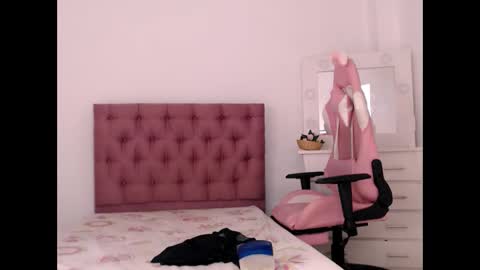 billielovee online show from 18, 3, 2026