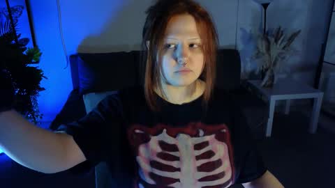 Snapshot of bitchofsun chatting on 4, 2, 2026 Nana online show from 4, 2, 2026