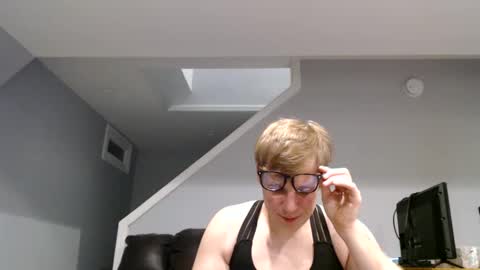 Snapshot of bittyboiii chatting on 20, 9, 2025 BittyBoi online show from 20, 9, 2025