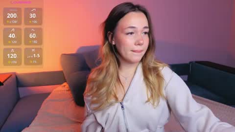 Julia online show from 12, 7, 2026