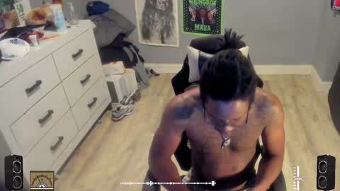 Plant Base Streamers From Pennsylvania online show from 16, 10, 2025