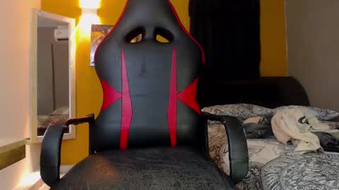 black_king_241 online show from 1, 3, 2025