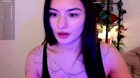 Mon Mon online show from 4, 1, 2025