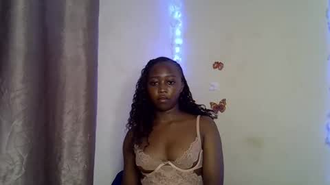 Snapshot of black_rosey chatting on 20, 11, 2025 veraa online show from 20, 11, 2025