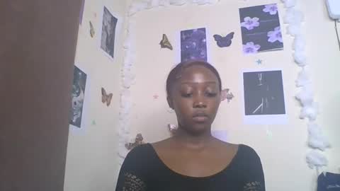 Snapshot of black_rosey chatting on 10, 1, 2026 veraa online show from 10, 1, 2026