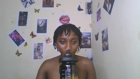 Snapshot of black_rosey chatting on 15, 1, 2026 veraa online show from 15, 1, 2026