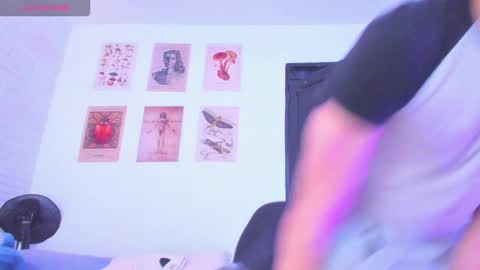 Snapshot of black_skull22 chatting on 28, 11, 2025 Bryan online show from 28, 11, 2025