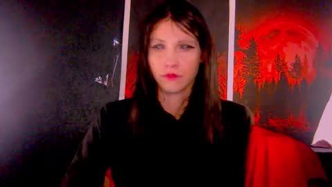 Snapshot of black_sswan chatting on 5, 11, 2025 Kristin online show from 5, 11, 2025