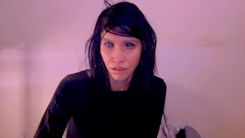 Snapshot of black_sswan chatting on 12, 1, 2026 Kristin online show from 12, 1, 2026