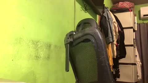 Snapshot of blackasiancockts chatting on 25, 11, 2025 Crystal online show from 25, 11, 2025