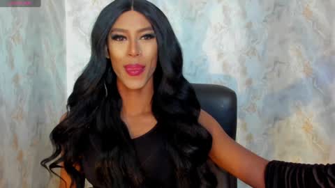 Snapshot of blackbeauty_ts chatting on 22, 1, 2025 Nina online show from 22, 1, 2025