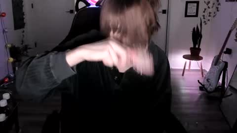 Ella online show from 19, 3, 2026