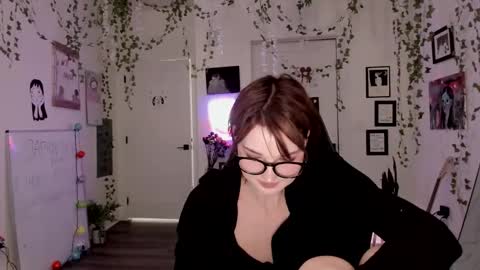 Ella online show from 21, 3, 2026