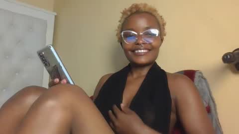 Snapshot of blackcoco20 chatting on 22, 11, 2025 Blackcoco online show from 22, 11, 2025