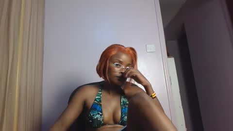 Snapshot of blackcoco20 chatting on 20, 12, 2025 Blackcoco online show from 20, 12, 2025
