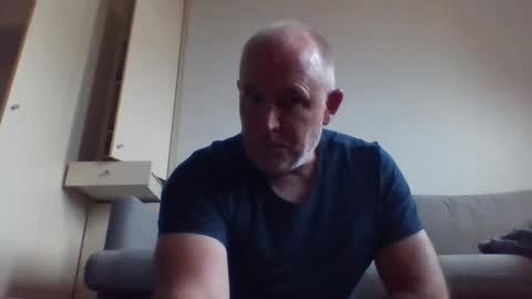 blackdog71 online show from 8, 3, 2025