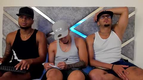 Snapshot of blackdreams1__ chatting on 27, 12, 2024 Black Dreams online show from 27, 12, 2024