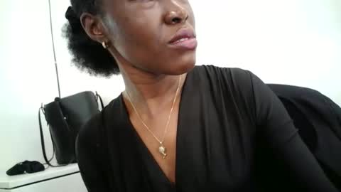 blackfairy01 online show from 23, 12, 2025