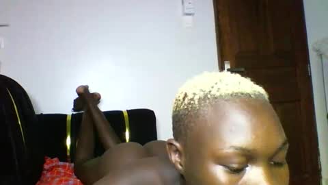 Snapshot of blackmarvel02 chatting on 2, 2, 2026 blackmarvel02 online show from 2, 2, 2026