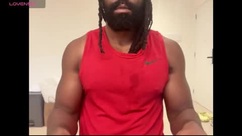 Snapshot of blackmuscles77 chatting on 3, 3, 2026 blackmuscles77 online show from 3, 3, 2026