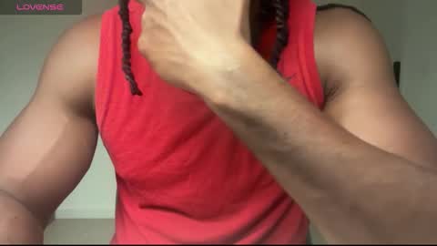 Snapshot of blackmuscles77 chatting on 11, 3, 2026 blackmuscles77 online show from 11, 3, 2026