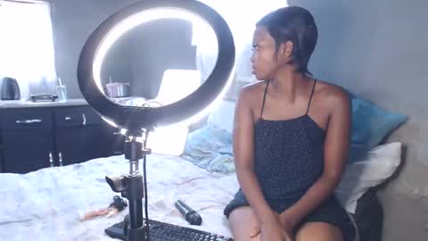 blackntoxicabe6999 online show from 12, 4, 2026