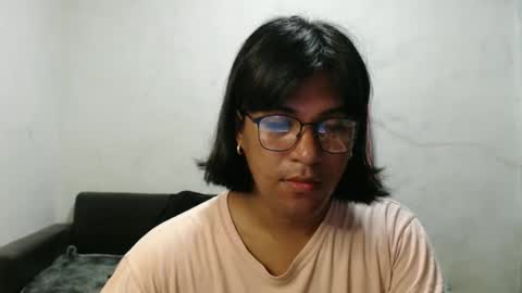 Ellez online show from 4, 3, 2025