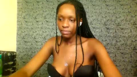 Snapshot of blacky_winndy chatting on 19, 9, 2025 blacky_winndy online show from 19, 9, 2025