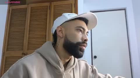 blade_miller_ online show from 4, 6, 2026