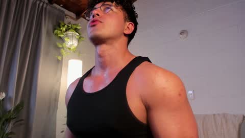 Snapshot of blake_levi chatting on 27, 1, 2025 Blake Levi Independent Model online show from 27, 1, 2025