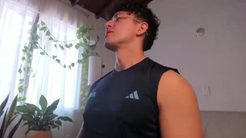 Snapshot of blake_levi chatting on 22, 3, 2026 Blake Levi Independent Model online show from 22, 3, 2026