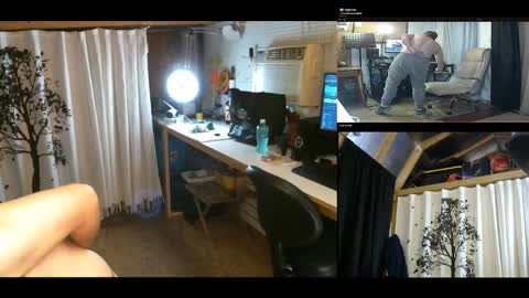 Snapshot of blakenextdoor chatting on 18, 1, 2025 Blake Jonson online show from 18, 1, 2025