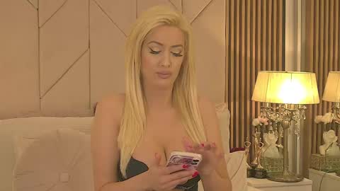 Blanche online show from 2, 5, 2026