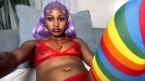 Snapshot of blaxbird chatting on 2, 3, 2026 Hot ronn online show from 2, 3, 2026