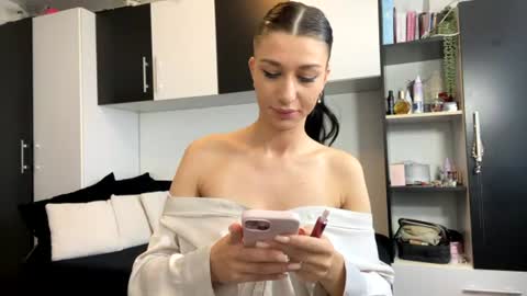 Snapshot of blazeamanda chatting on 16, 7, 2026 Goddess Blaze online show from 16, 7, 2026