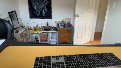 bleakshado online show from 4, 6, 2026