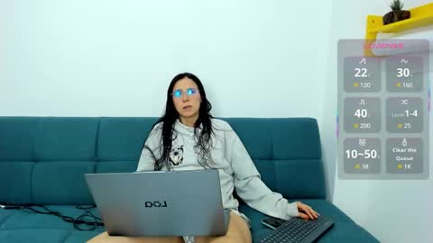 Snapshot of blessedguy_1 chatting on 21, 10, 2025 blessedguy_1 online show from 21, 10, 2025