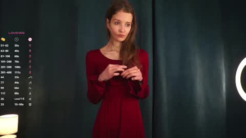 Snapshot of blissemily_ chatting on 21, 12, 2025 Emily online show from 21, 12, 2025