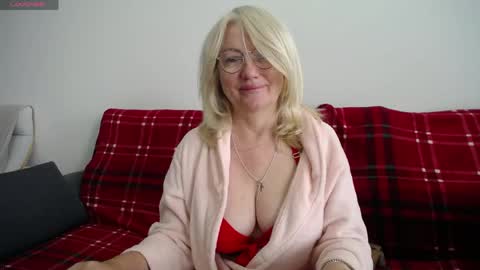 Karina online show from 13, 5, 2026