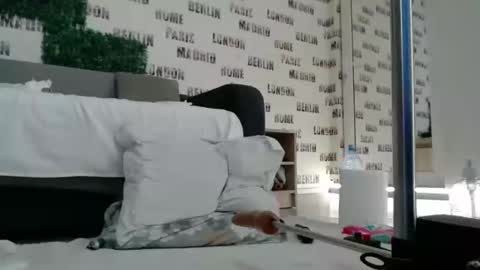 blonddaiana23 online show from 11, 2, 2025