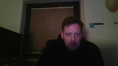 Snapshot of blonde32m chatting on 8, 12, 2024 blonde32m online show from 8, 12, 2024