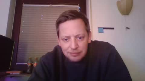 Snapshot of blonde32m chatting on 29, 12, 2024 blonde32m online show from 29, 12, 2024