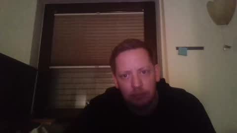 Snapshot of blonde32m chatting on 15, 1, 2025 blonde32m online show from 15, 1, 2025