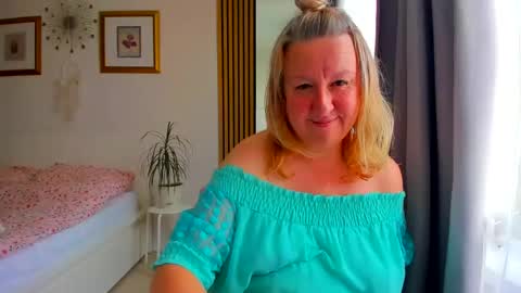 Nicole online show from 21, 6, 2026